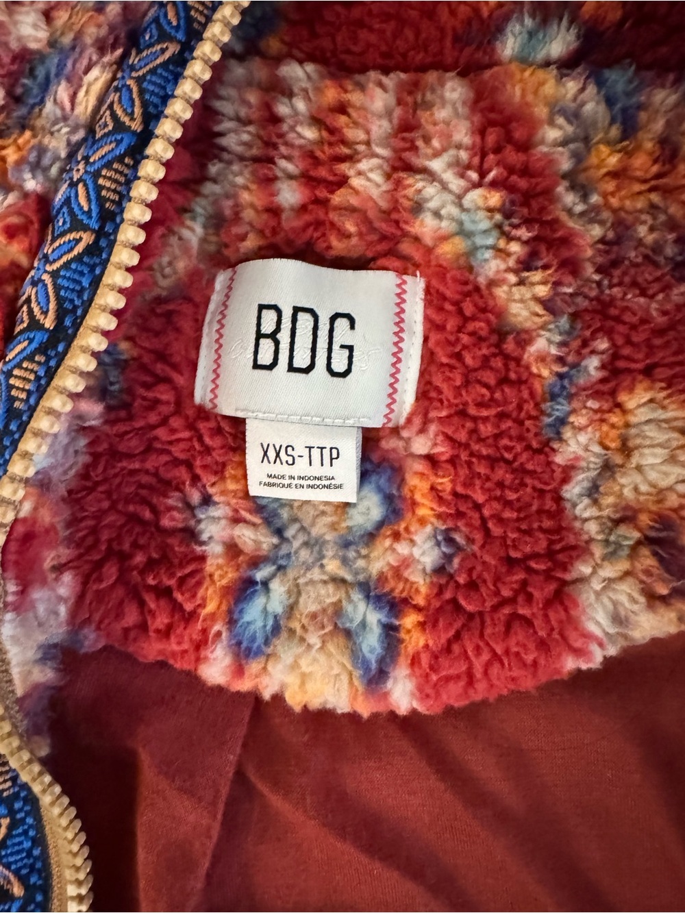 Urban Outfitters BDG Mae Piled Fleece Jacket - Picture 10 of 11